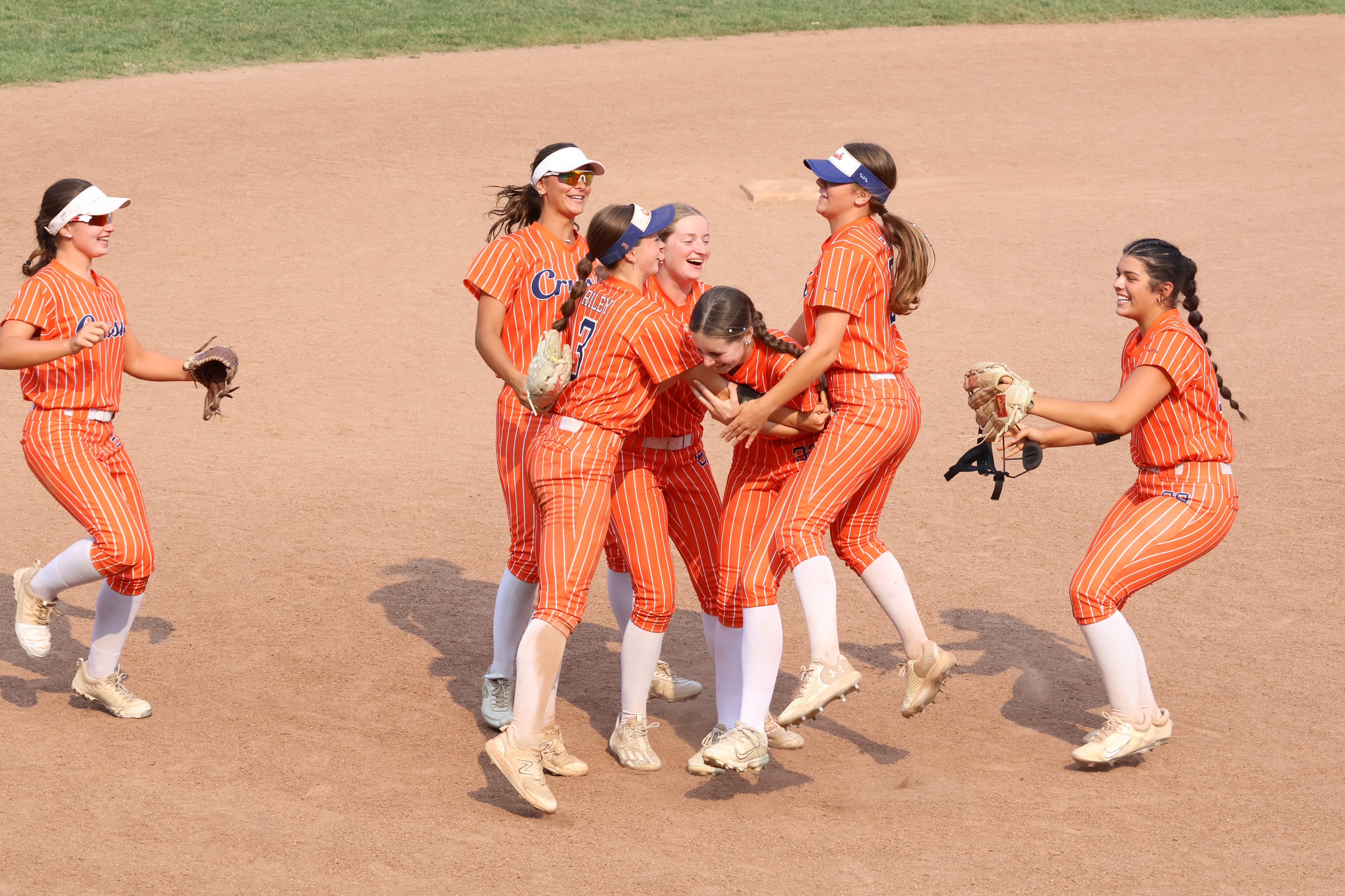 Walpole Crush softball team photo